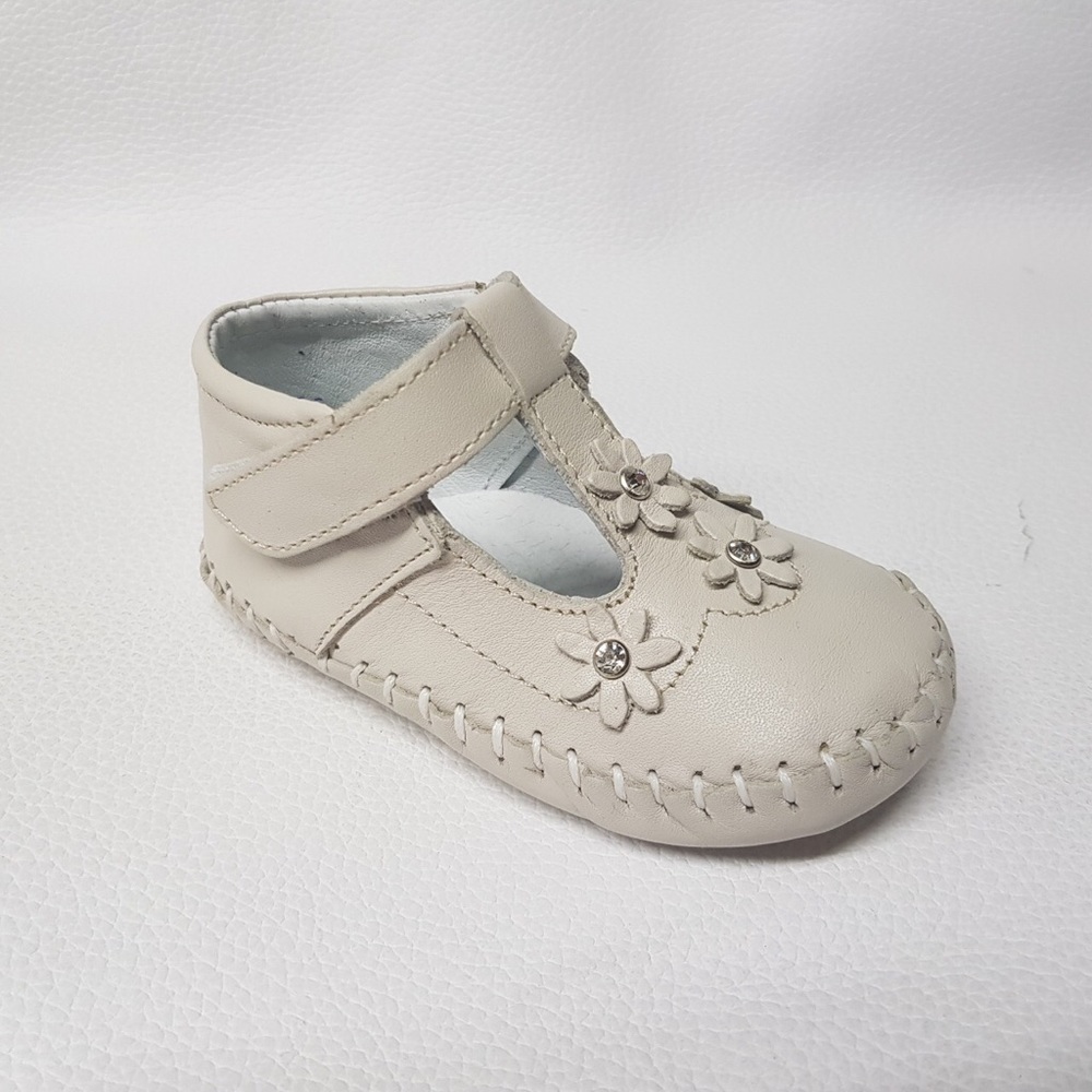 Baby shoes leathers